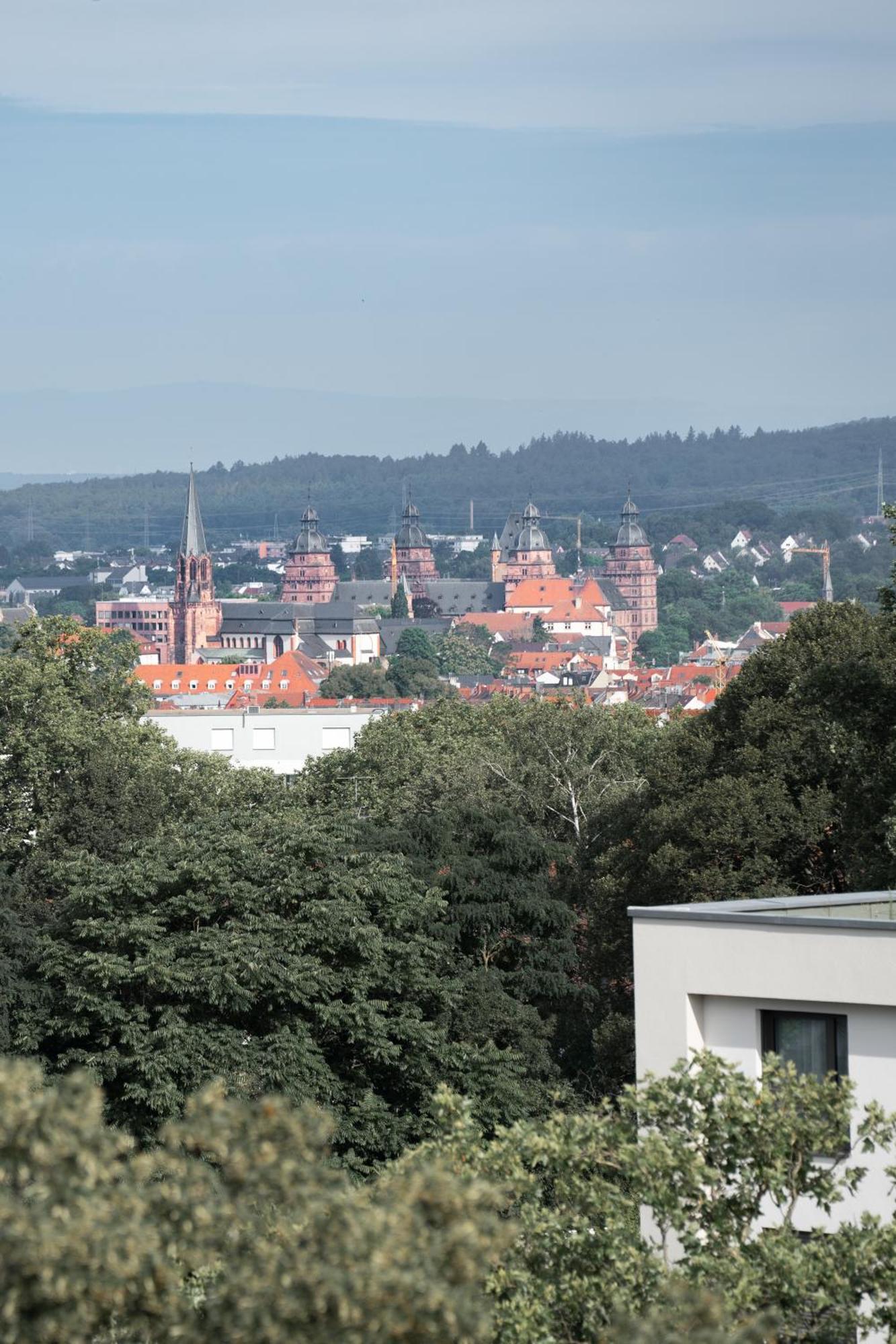 Prime Park Penthouse Aschaffenburg Apartment Exterior foto